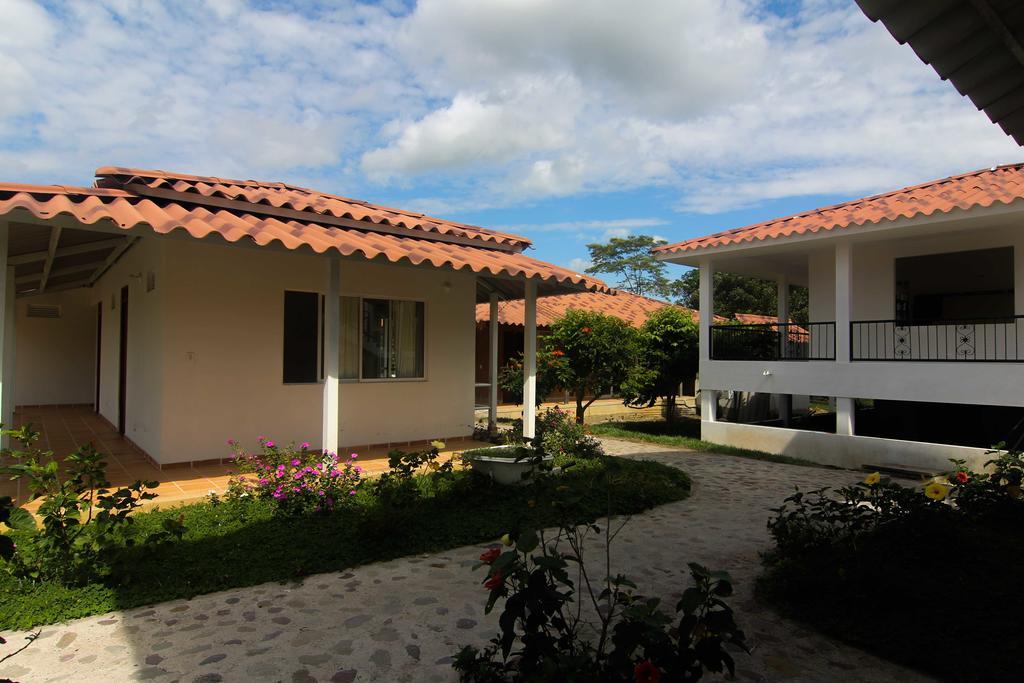 Hotel Campestre Mastranto 比亚维森西奥 外观 照片